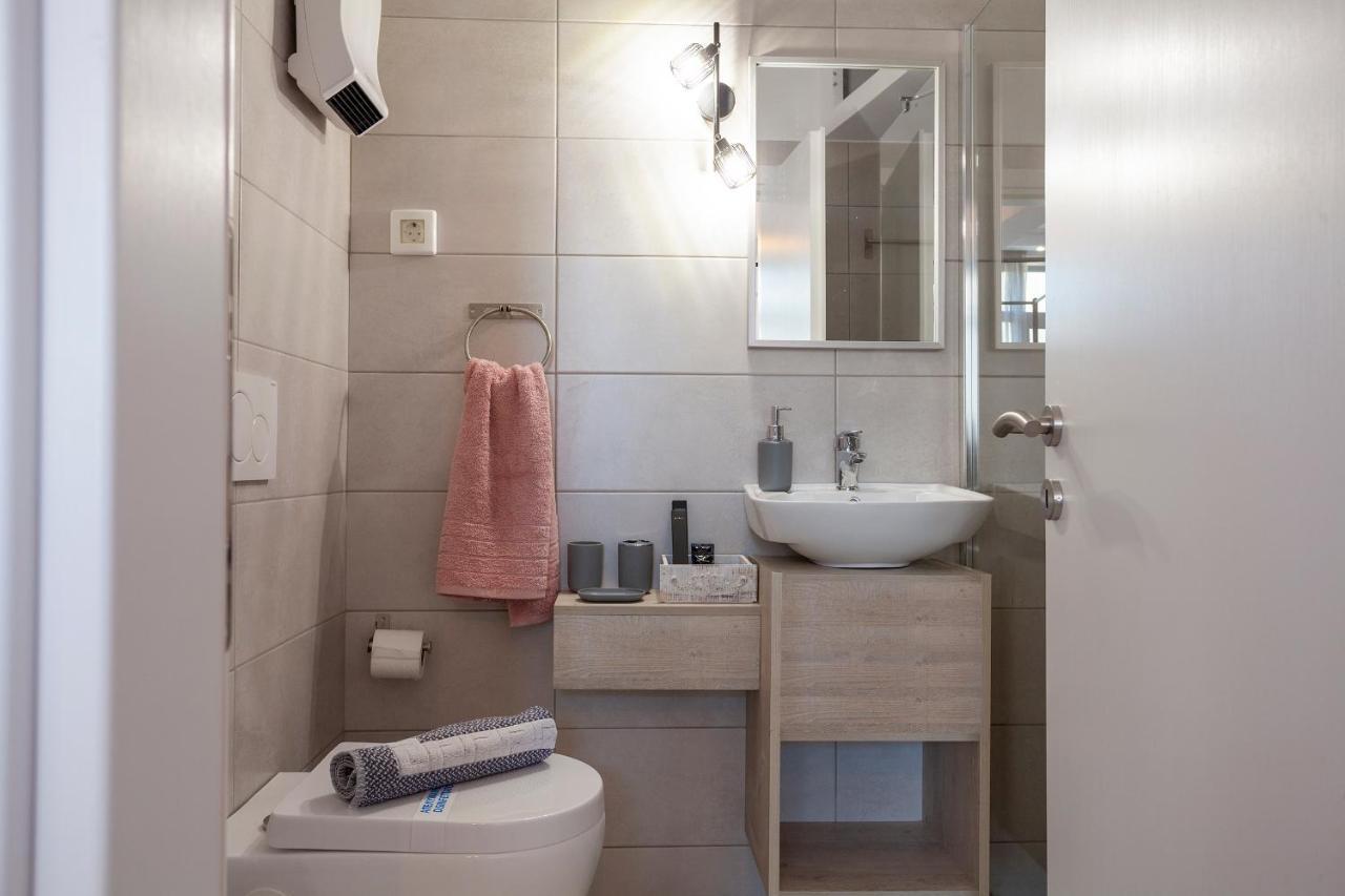Luxury One Bedroom Aristophanes * Athens